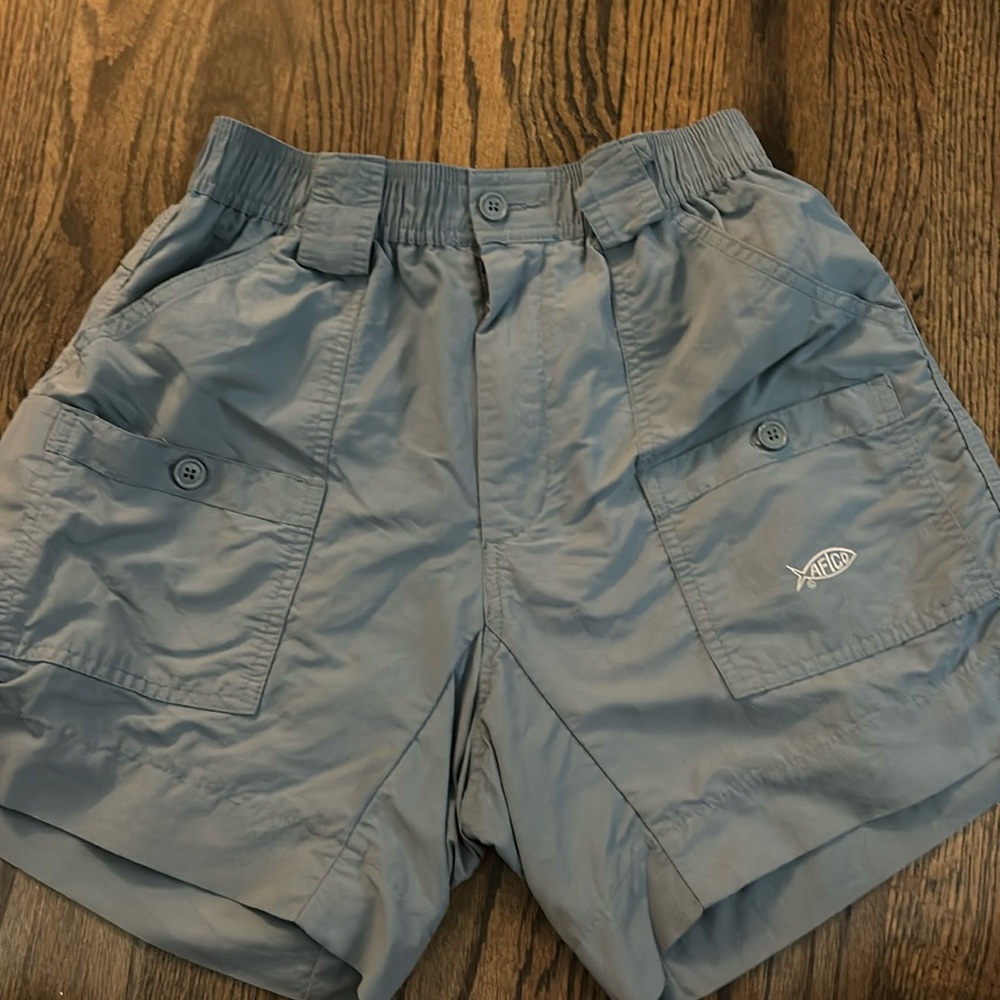 Boys aftco shorts size 28